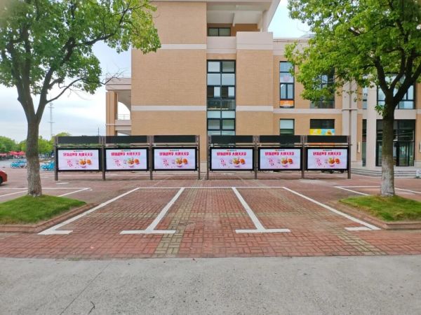 从一顿饭到一群搭子，美团拼好饭接住了大学生的开学社交