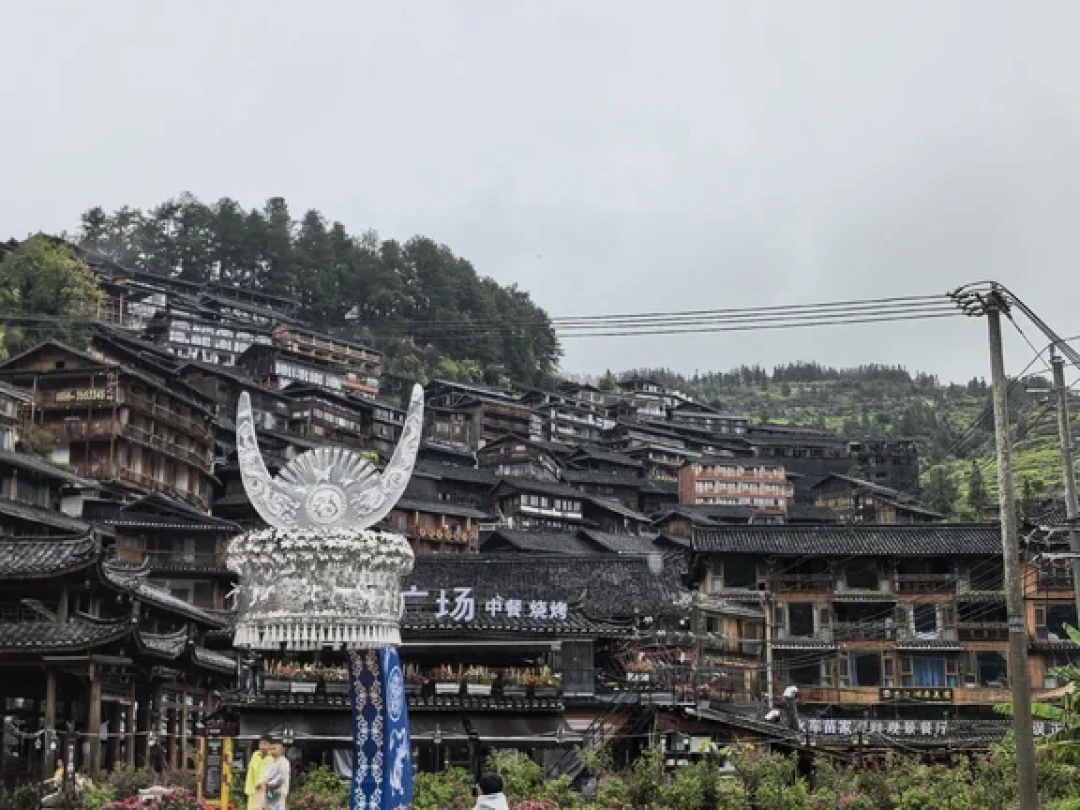 4号要去古城做199景区妆造?先别急着付款:翻了15个月13篇妆造避雷帖,雷点全是这几个