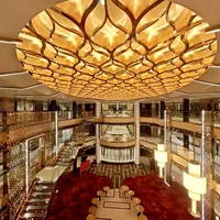 国庆8天假第4天，“爱达魔都中秋已下船下次还来”晒单帖和“10月中旬是淡季吗、什么时候更低”26条回复蹲价帖同屏刷屏：双11把冬季邮轮预算交出去前，先把价梯、保价、首航这三本账对完
