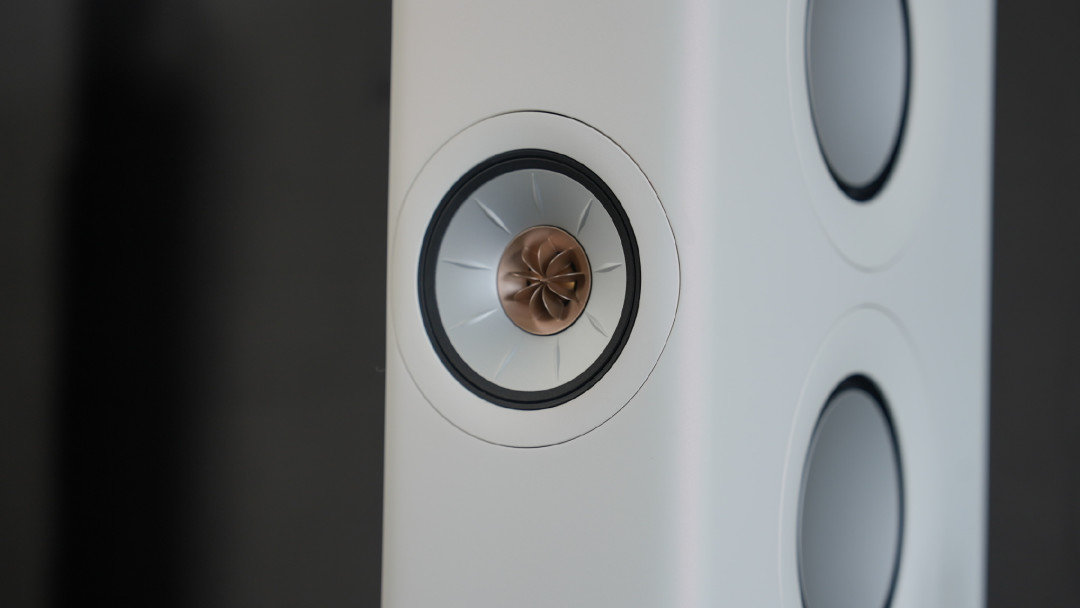 国庆后扎堆上架的 KEF 样板清仓: