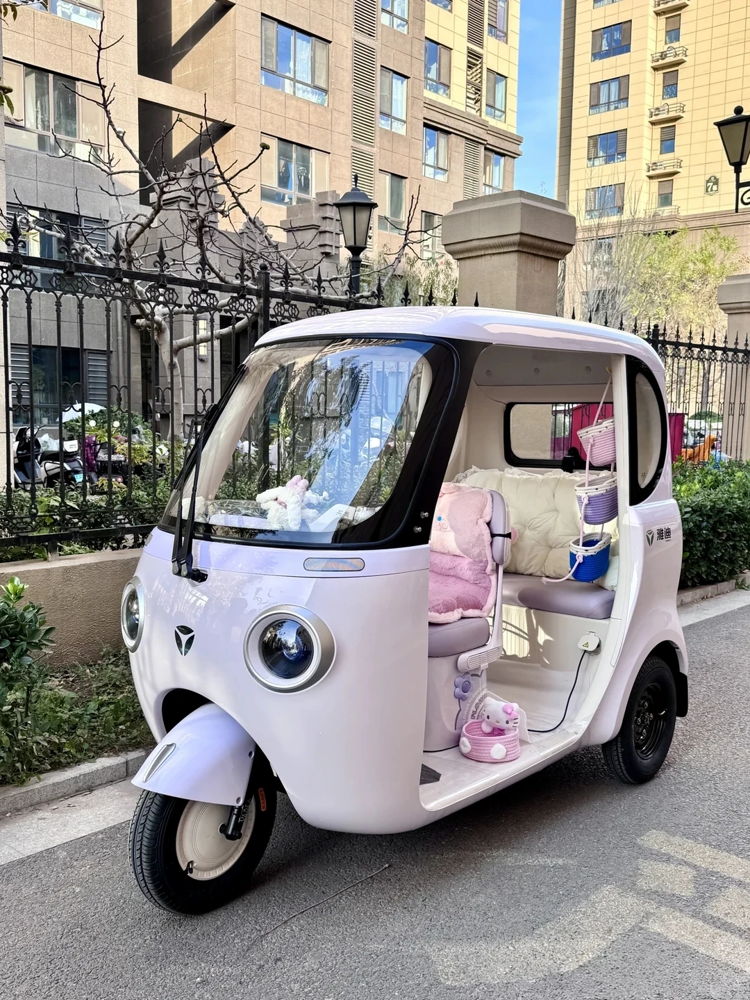 给娃买雅迪三轮先别急着交钱:C1照不能开、蓝牙防盗守不住车,翻完30多条提车帖、避雷帖和维权评论,资质、车型、配置、价格、售后五笔账我算清了