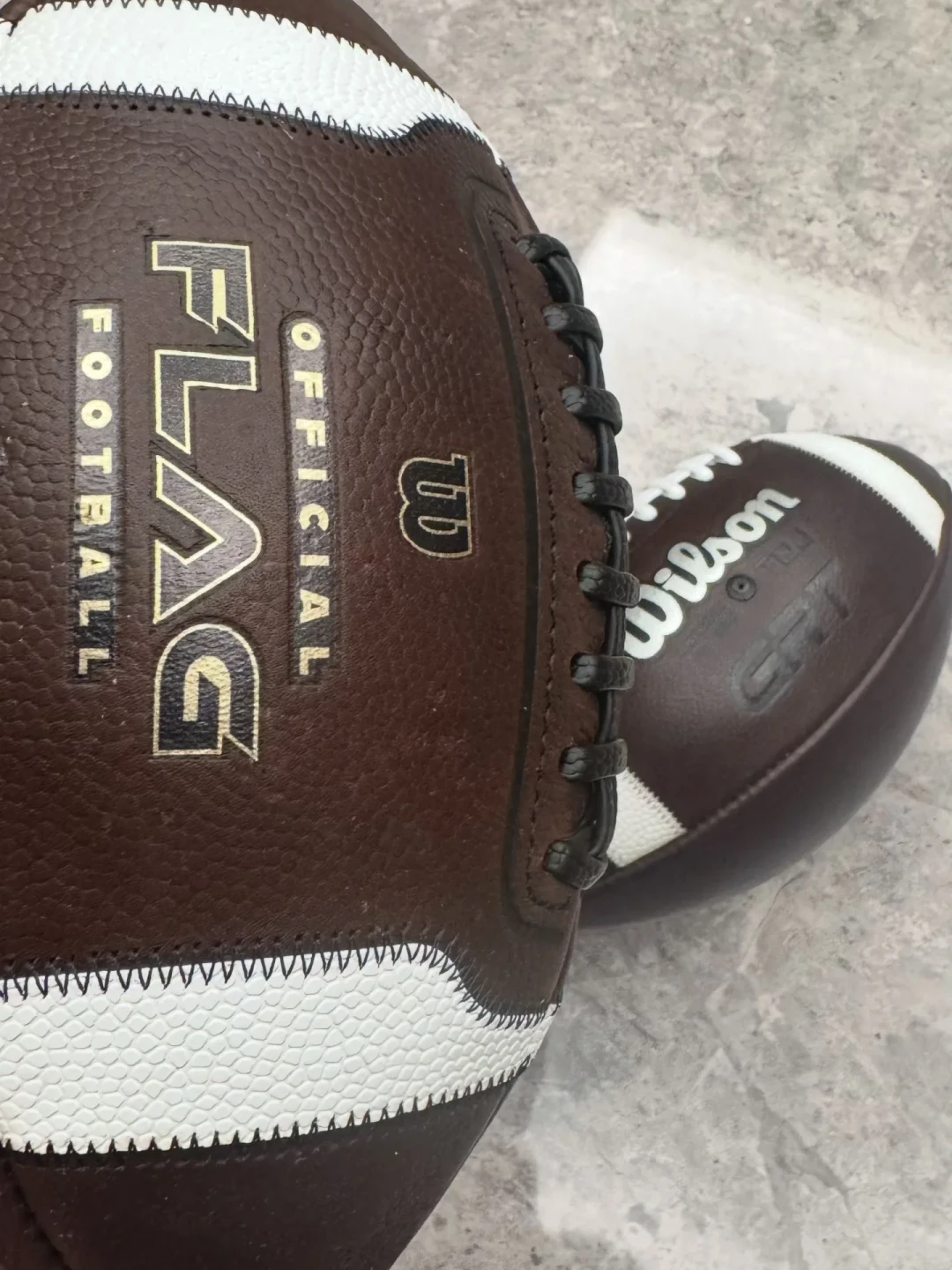 全网求购的Wilson Revo:渠道价799、代购1400、官方号