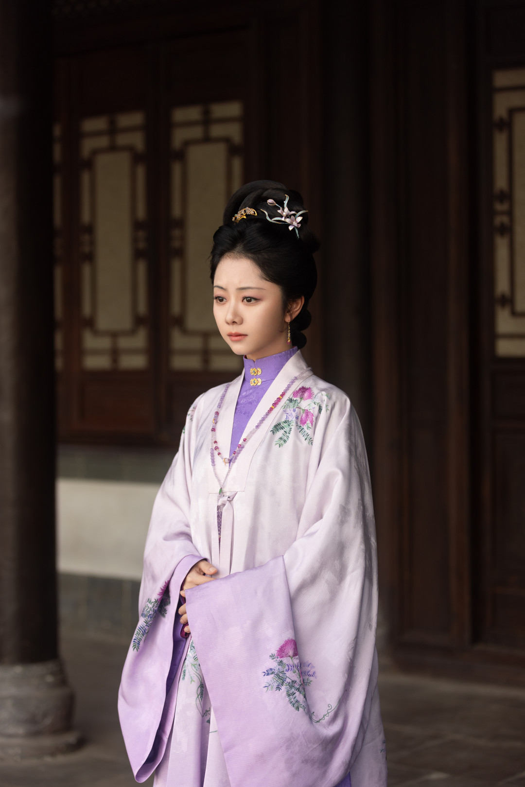 《兰香如故》今晚大结局,先别急着熬夜等:被改了三回排播之后,电视、会员、SVIP、超点这四条道谁先看完结局