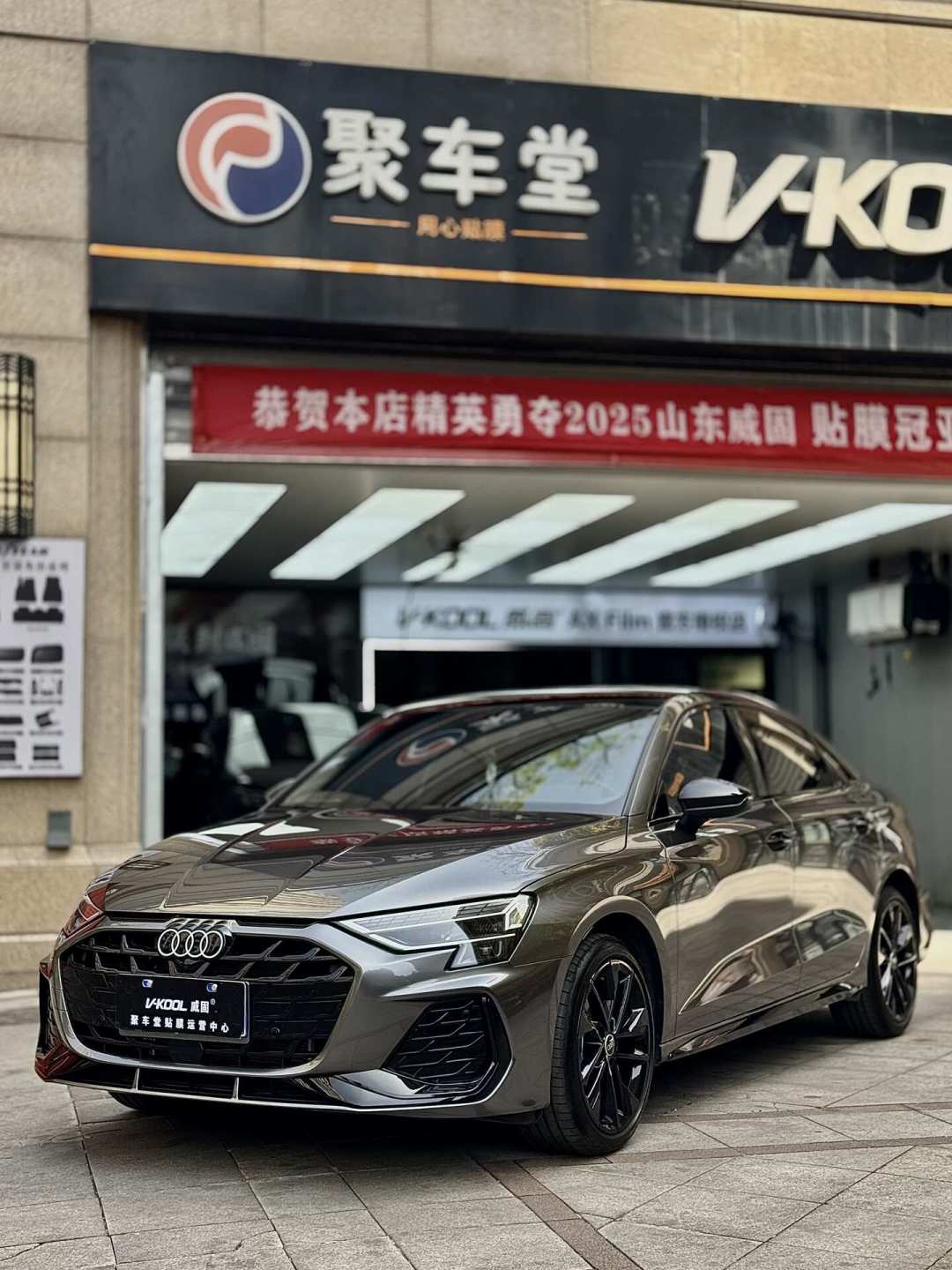 改色膜价格崩了:一卷200对比整车8000,先算清10日备案和撕膜账单再动贴膜