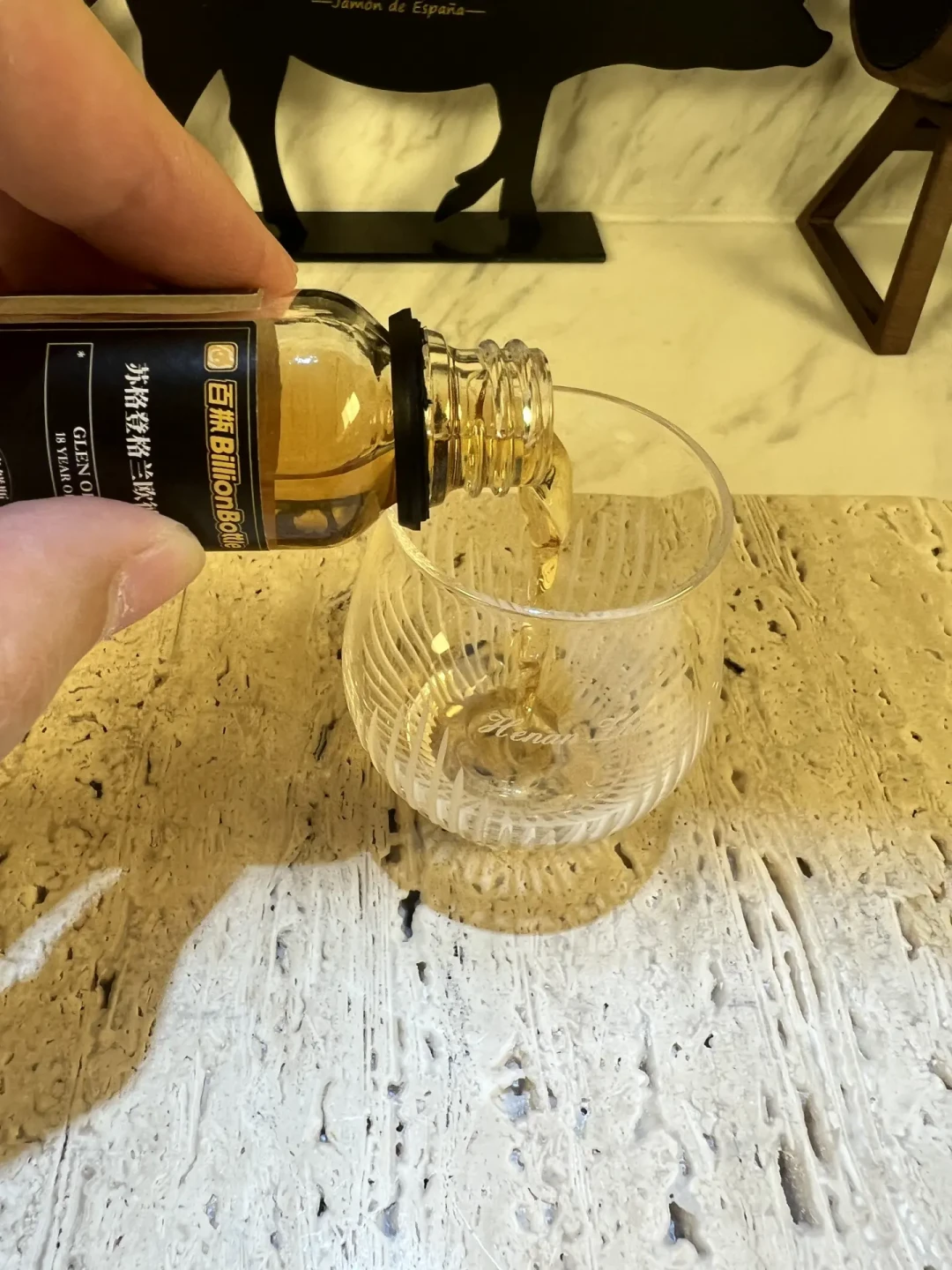 苏格登18年值不值:一派喊