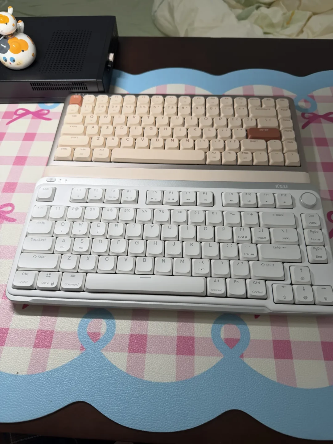 珂芝K98V2撞进迈从K99V3的决赛圈:抽样40条真实评论,断联和声音不合两边都爆雷,双11三百档到底谁冲谁等