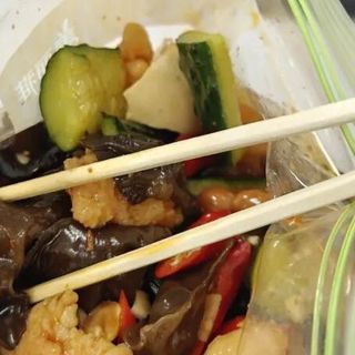 上班带饭，也有“邪修”操作？果然，还是打工人的脑洞比较大