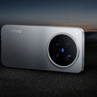 国庆8天假第6天，6223赞的"X500值吗？标准还是Pro"问帖和88赞顶评"标准还是X300s好难选"同屏：双11把换机预算交给vivo X500前，先把线、梯、名额这三本账对完