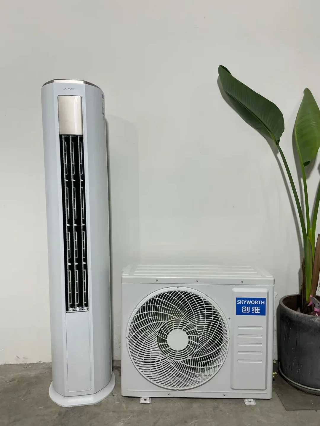 创维空调被骂了一夏天，9月又冒“99新”转卖：四个平台的投诉帖归完类，坑大多不在机器——反季捡漏前先核这三笔账