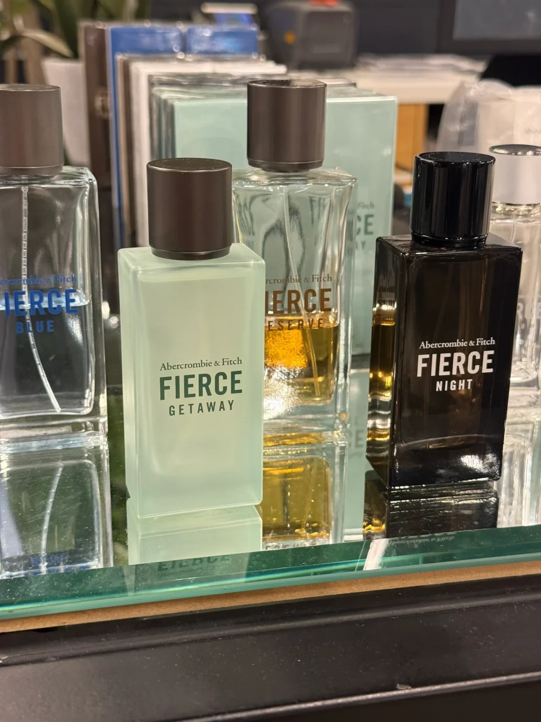 商场那口“店香”，A&F柜台真有卖：Fierce全家福、前调避雷与双11前的一笔试香账