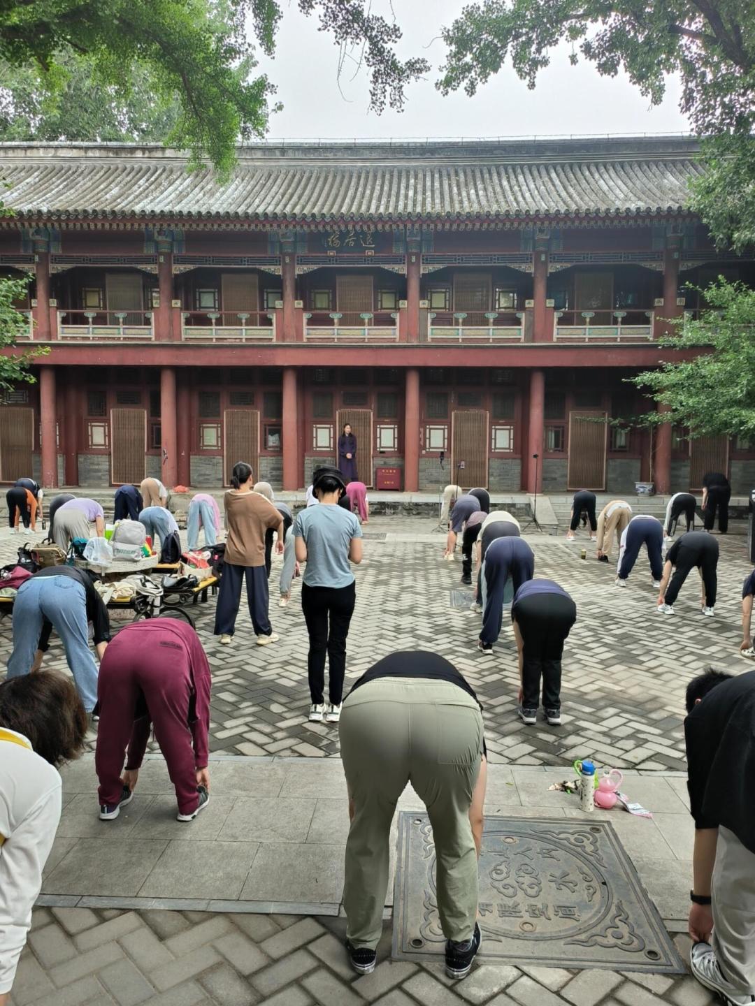 神雕里最招恨的人不叫尹志平:真人是全真宗师活到83岁,背锅的是金庸改出来的