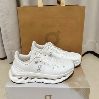 别再背"偏小买大一码"了：Cloudmonster 3还在评论区吵翻，昂跑尺码本来就要拆三笔账