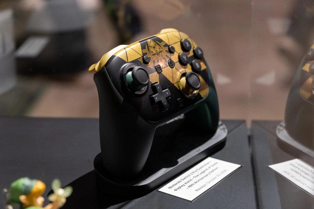 官价3300，黄牛喊价7000：塞尔达40周年限定Switch 2开卖在即，任天堂自己说了当日会补货