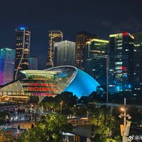 孙燕姿杭州"今晚19:00三开"刷屏:开唱前48小时,4个门是真的,6种"余票"帖碰不得