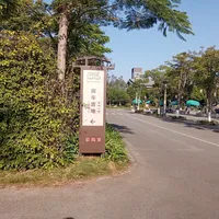 营地收费后的第一个猫冬季：对完版纳两家营地的750包月、柴暖一晚30多和热水器冻裂不在三包的账，今年猫冬得按月算