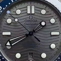 新品争议、海马实戴 | OMEGA10.8日报