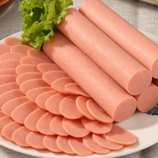 春都含肉量从85%砍到15%自毁品牌，火腿肠行业三强之一雨润2026年关停常温产线