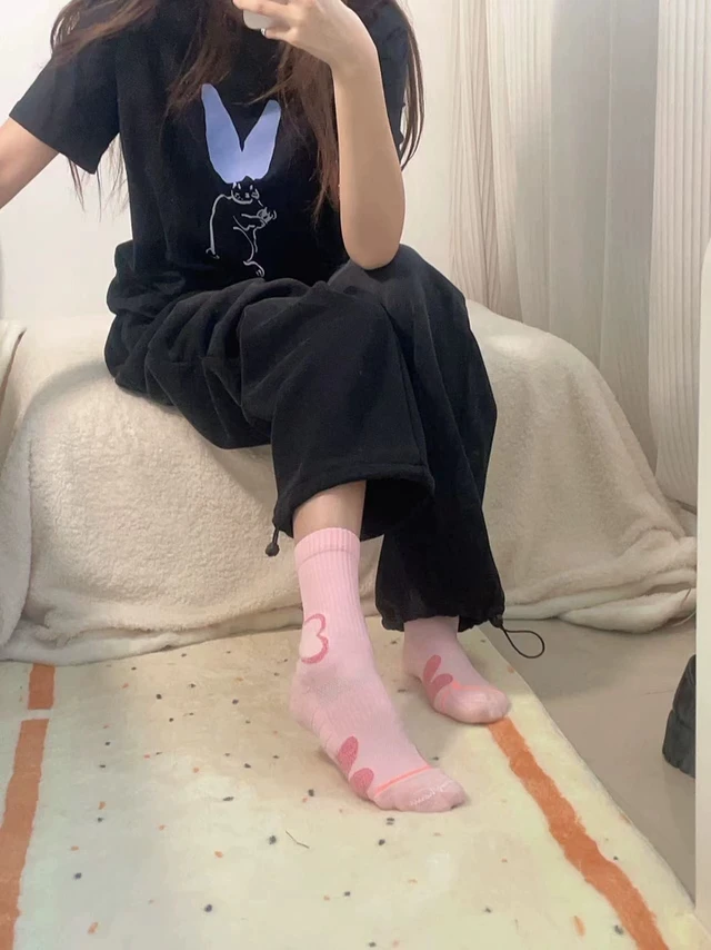 无限回购的女士中筒运动袜，平价也有专业感✅
