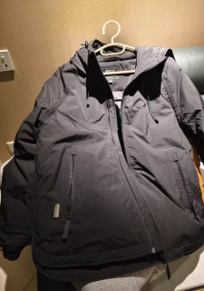 入手雪中飞轻量羽绒服，通勤户外都能打，性价比拉满了