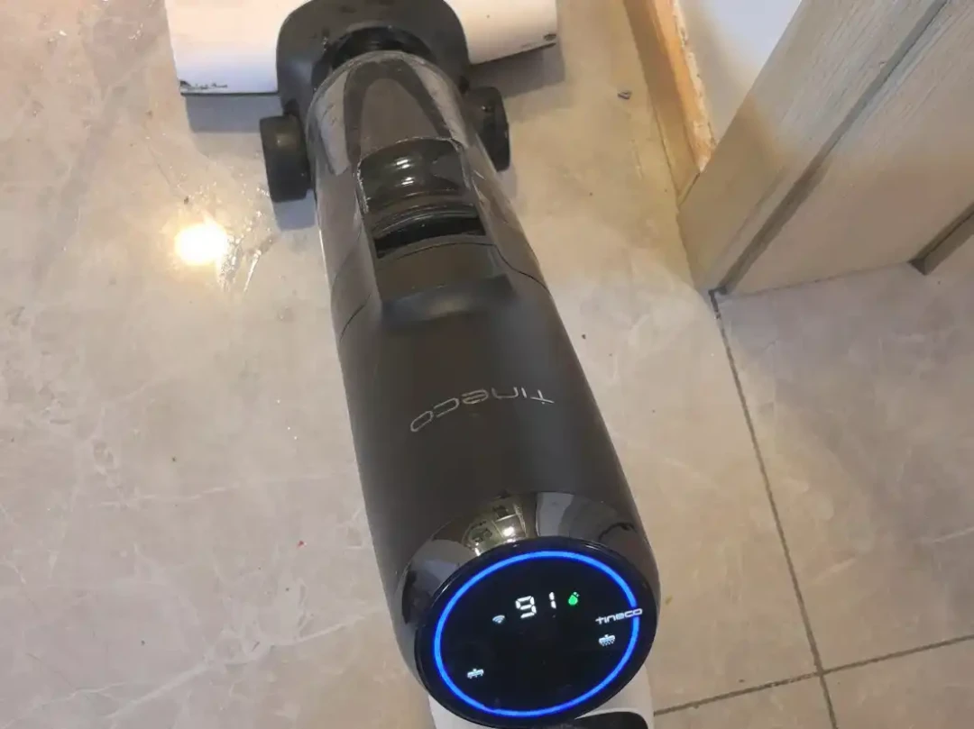 同名的石头A30 Pro,有人1400有人5057:我核了20条双11洗地机报价,六种价签藏在一个名字下——今晚八点开抢前,先认清你买的是哪台