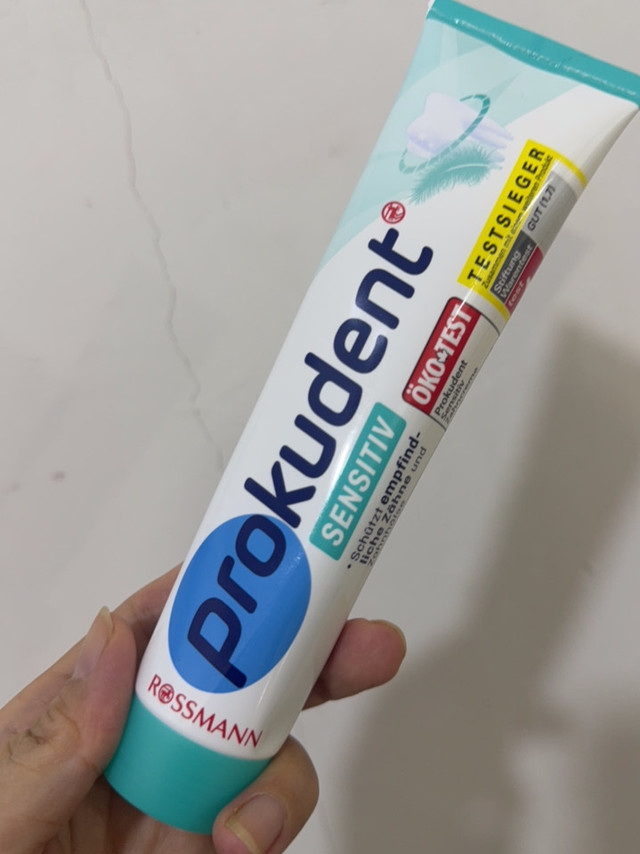 不盲目追网红款｜这支德系牙膏用着很踏实🦷
