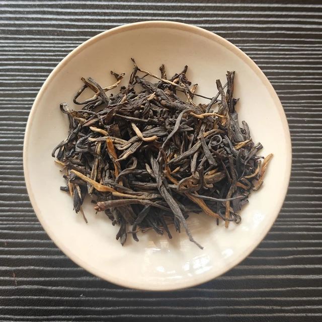 花5倍克单价升金针，舌头却说"降级"了？摆开20篇凤牌升级帖：你换的不是等级，是口味