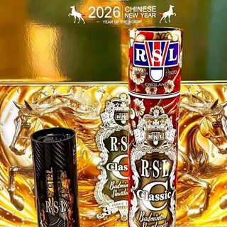 给羽球人送亚狮龙顶配球，评论区先教她认识"速"：不懂球的人送礼，三道坎得先迈