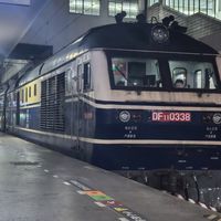 跨国卧铺与新站探访 | 火车旅行10.11日报