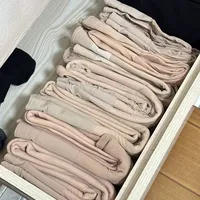 光腿神器“测评”刷屏，搜索结果半屏是小号：对完四平台100多条结果和80多条评论，假黄、掉裆、咬脚的开关在脚型、色号、尺码里，话术只跟你讲针数