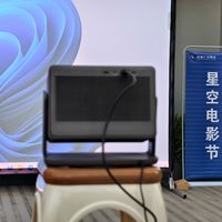 刷屏的“极米大眼橙双买退1留1”，三篇帖子共用一句话：双11抄作业前先认出这“共稿”