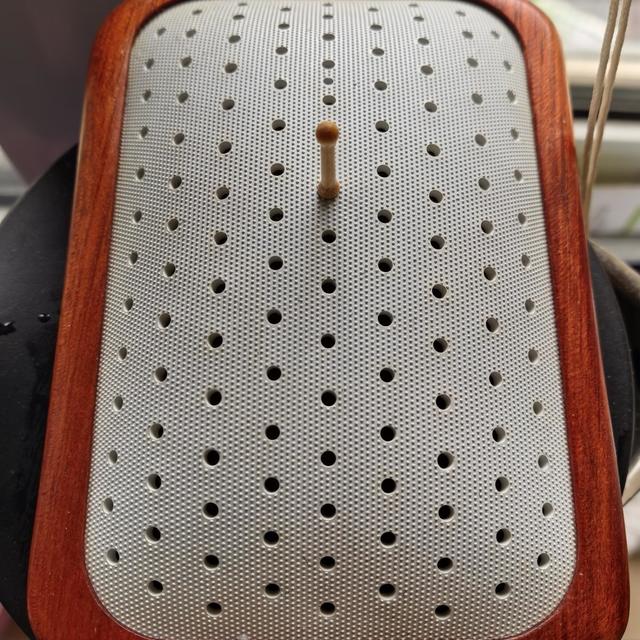 人民日报健康客户端教你梳经：谭木匠的梳子能梳开头皮紧绷，梳不回脱发