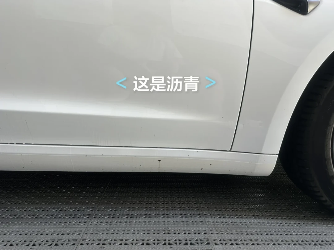 洗不掉的雨渍白圈?热水、洗洁精、酸都救不了,再考虑给店里掏抛光钱