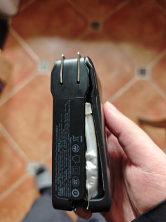 用了两年多的安克充电头鼓包，售后没真的很暖心