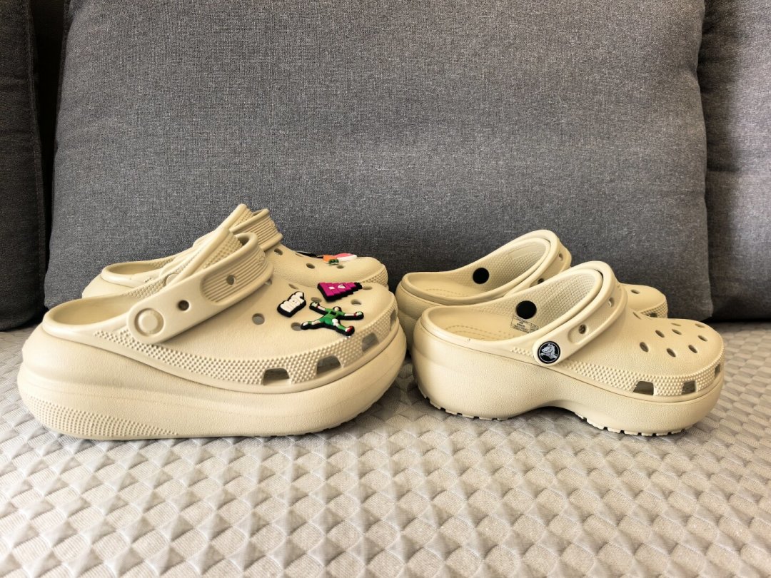 「云朵是什么逆天尺码」323条评论吐槽帖撞上「3分钟改小crocs」3029赞攻略帖:京东今晚8点已开闸、crocs专场线报押15号——把洞洞鞋预算交给双11之前,先把尺码梯、价梯、退路这三本账对完