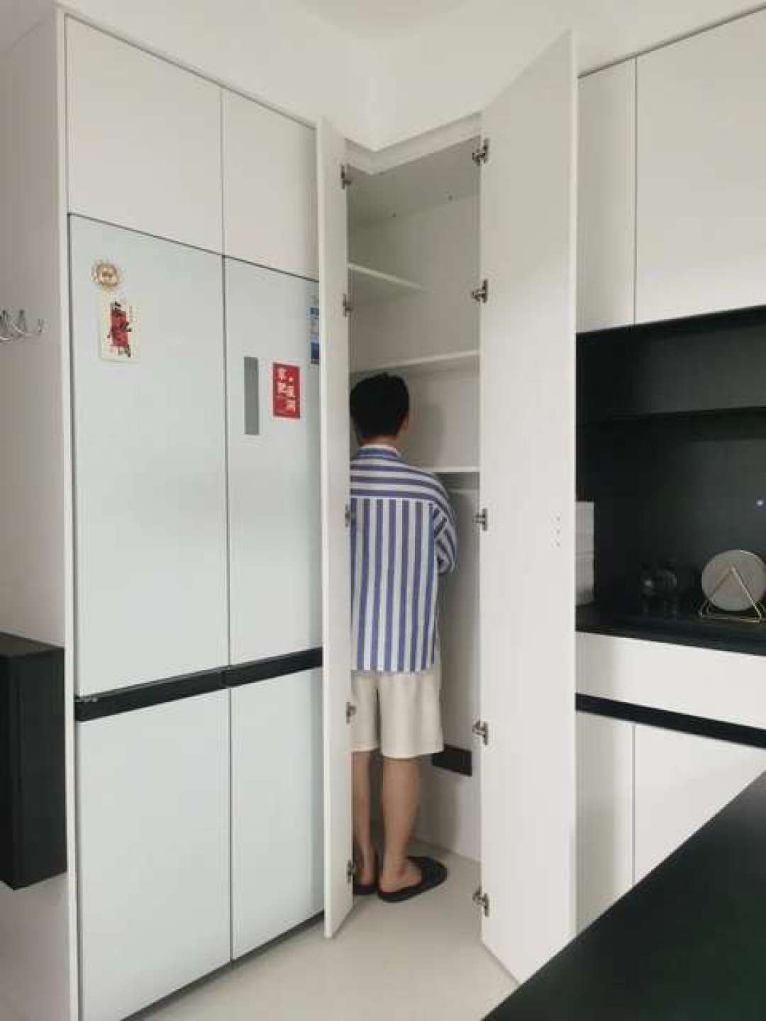 「收纳盒越多家越乱」撞上「4023赞反收割帖」:双11把收纳预算交给收纳箱之前,先把减量、动线、量尺这三本账对完