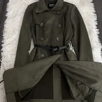 风衣XS实测胸围88、裤子"大一号"踩雷：ONLY号型印的是身体，不是衣服——预售开抢前3天先把码读对