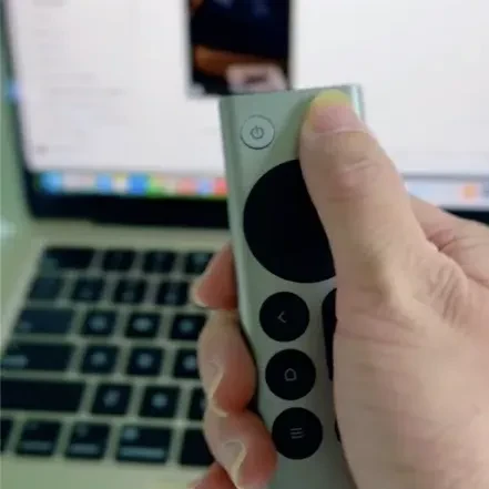 小米电视遥控器意外火了，现在被一堆人买来搞AI。