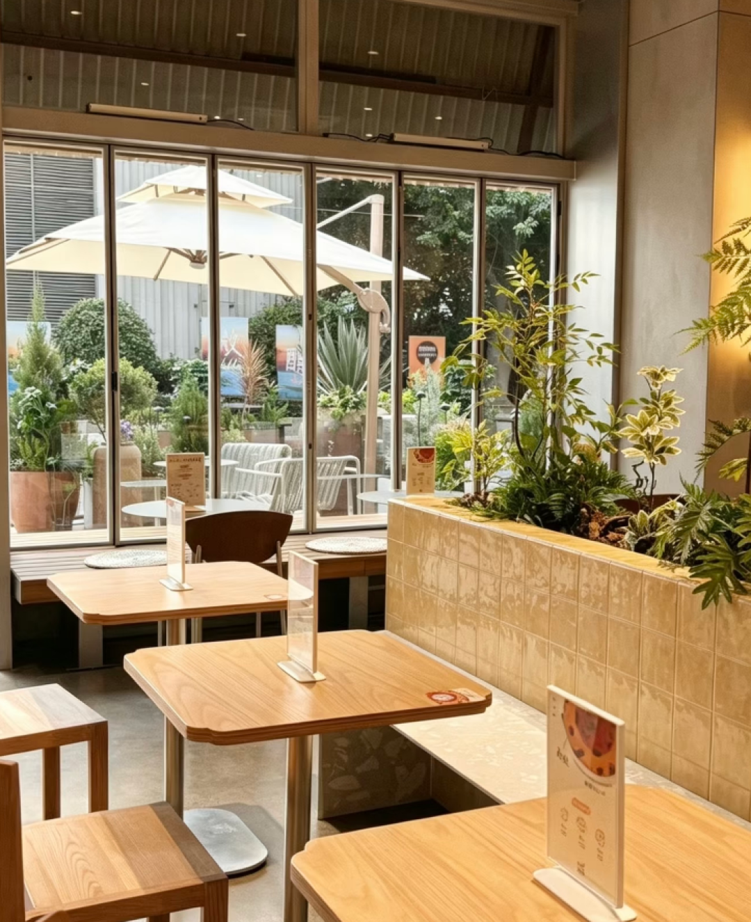 9.9元“豹纹”小披萨！塔斯汀杀入披萨赛道，中式汉堡打法能复制成功吗？