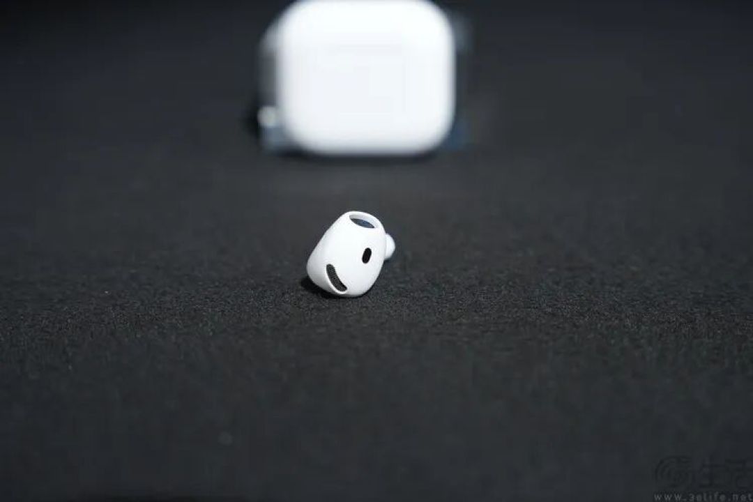 AirPods 5评测：不只有降噪，更是同级“标准答案”