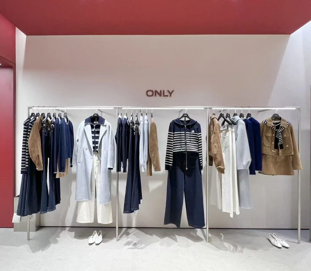 今天14点,ONLY把30周年大秀搬进上海时装周:票难抢,款好买