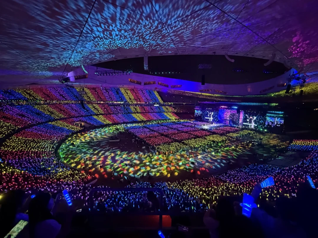 凤凰传奇南昌首开明天12点:三场连开放票更多,但选座先等官方舞台图