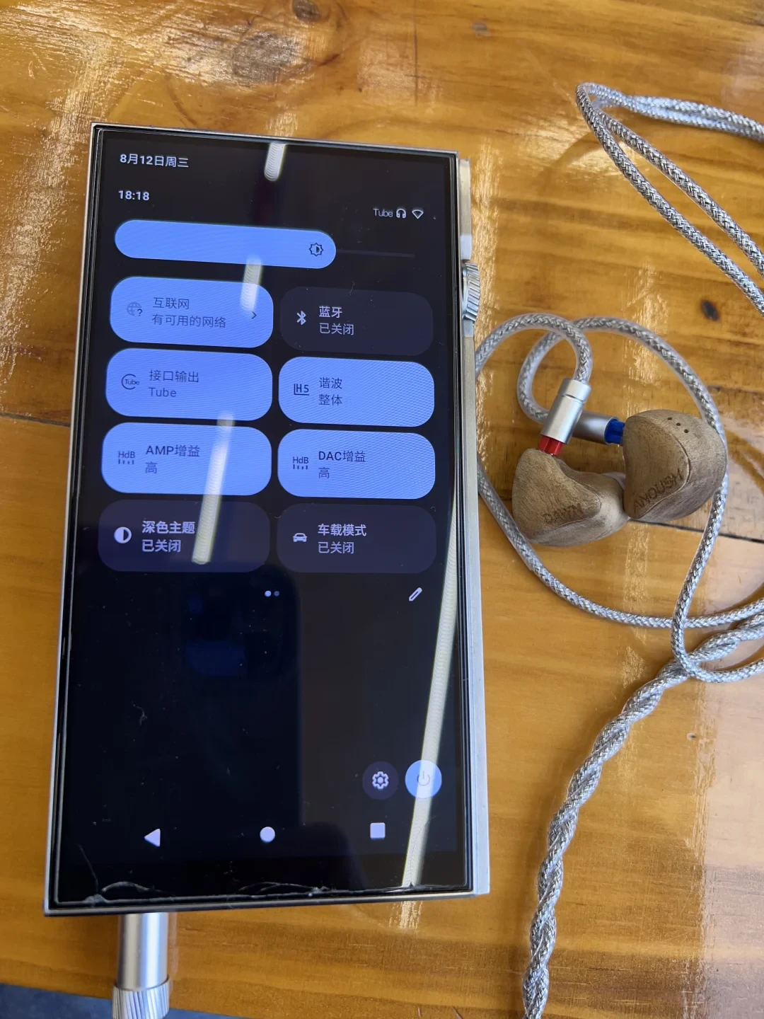 iBasso AMP19:1430元买性格还是买毕业?