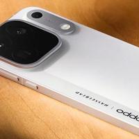搭载高性能芯片的OPPO手机：Find X10 Pro Max 的六边形答卷
