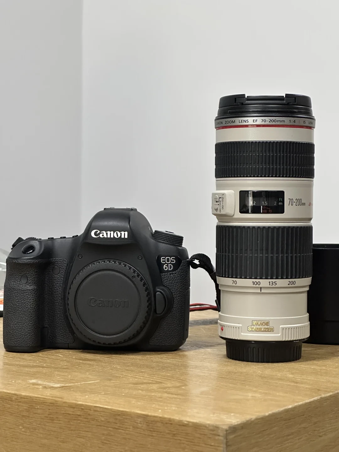 「EF 50/1.2L 箱说全跌到 3000」撞上「转接上 Z8 当场祛魅」:双11 定金夜,转接捡漏党把价梯、环、验货这三本账对完再交钱