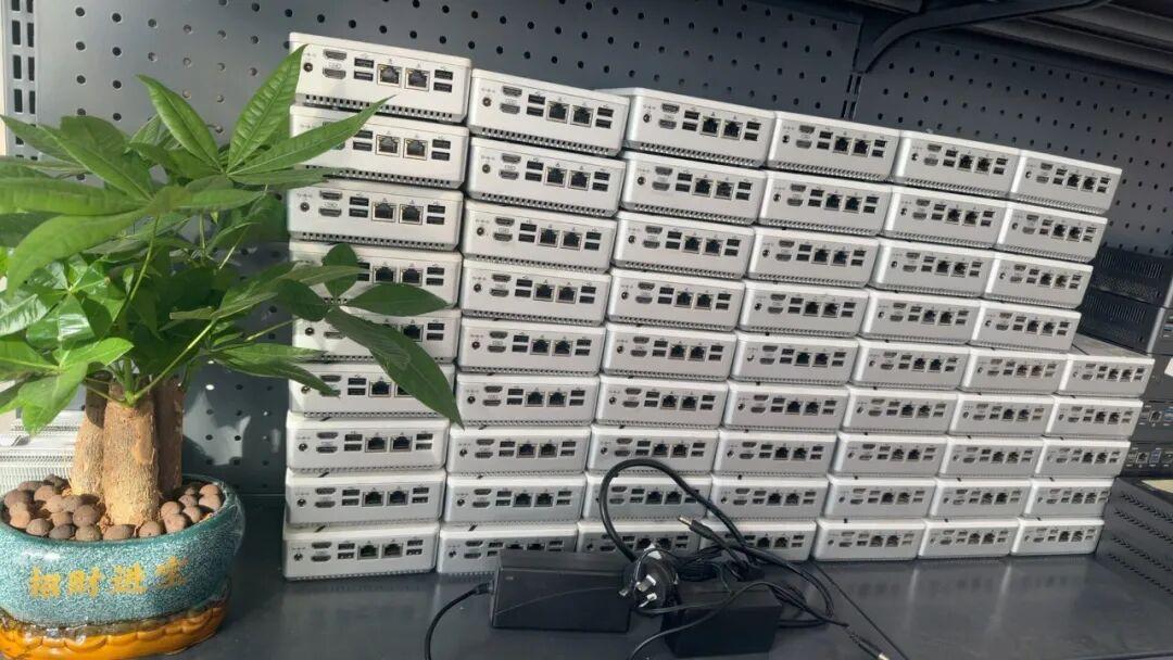 准系统899,内存贵过整机:双11前的涨价潮里,华擎DeskMini二手小主机到底谁该捡