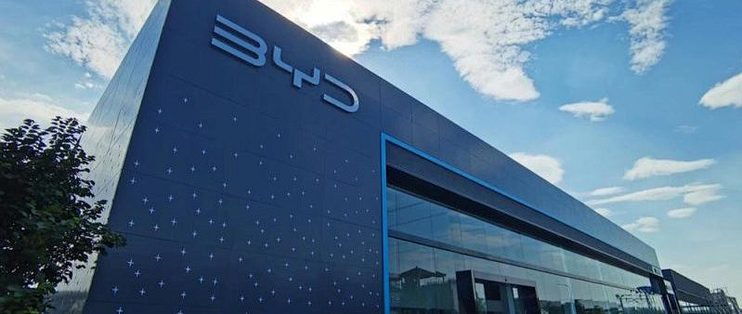 9月新能源零售降12%,比亚迪四季度排出7款新车:现在该等还是出手?