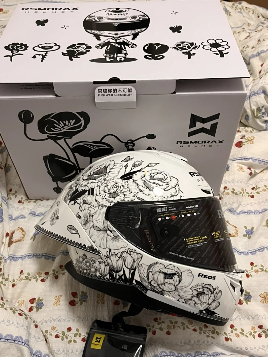 双11今晚开定金:摩托装备的钱这么花——头盔、骑行服、手套靴、车载件四本账,谁能等、谁别等、哪里能省、哪里绝对不能