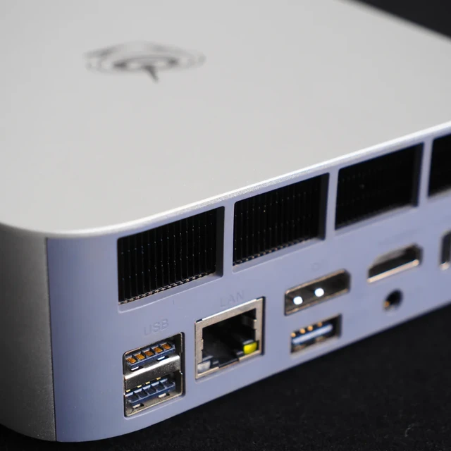 零刻柜台前，"插槽为王"翻车了？Mac mini M6补贴砸到4999，两套价签得倒着翻