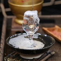 同样高粱，香型为何能不同？今年诺奖说：分子有"左右手"