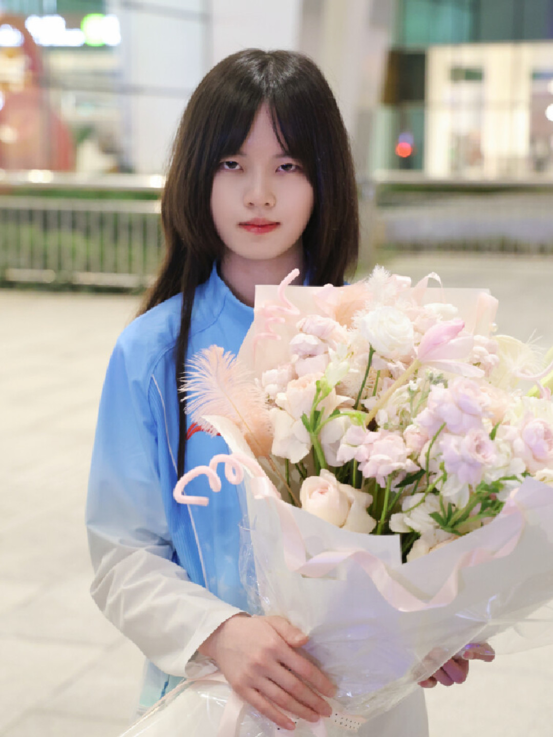 首位亚运电竞女冠军:她爸后悔拦她打游戏——但别急着抄这条路